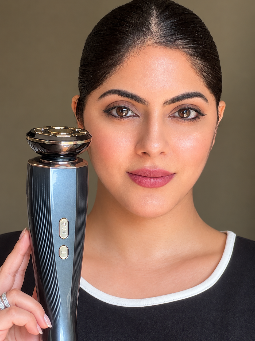 INIA beauty device content